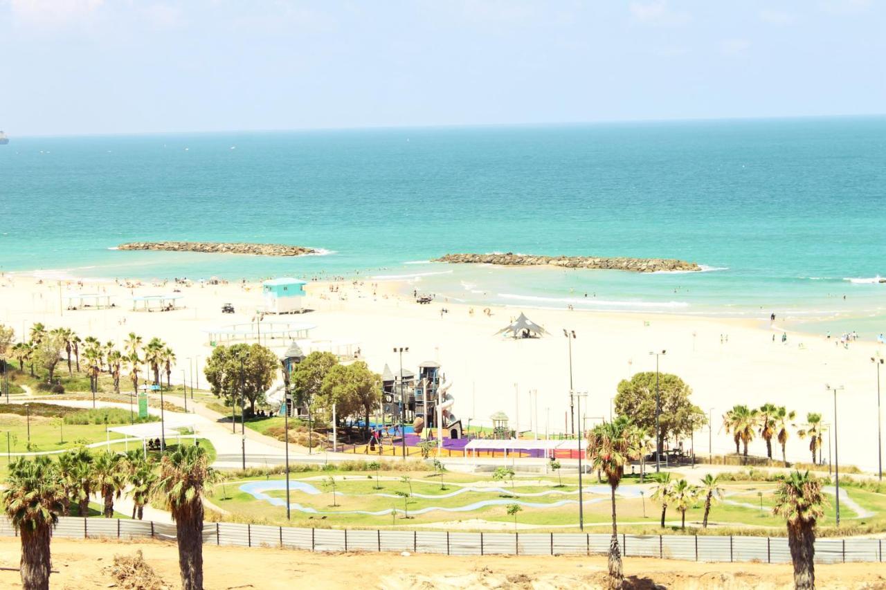 Beach Suite Israel- Best View, Gym, Massage Chair, Low Fee For Off-Site Indoor Pool Spa ביץ סוייט ישראל- נוף ים מאלף, כיסא מסאז, חדר כושר, אפשרות לבריכה מקורה, וספא בתשלום ממש מוזל Ashkelon Exteriör bild